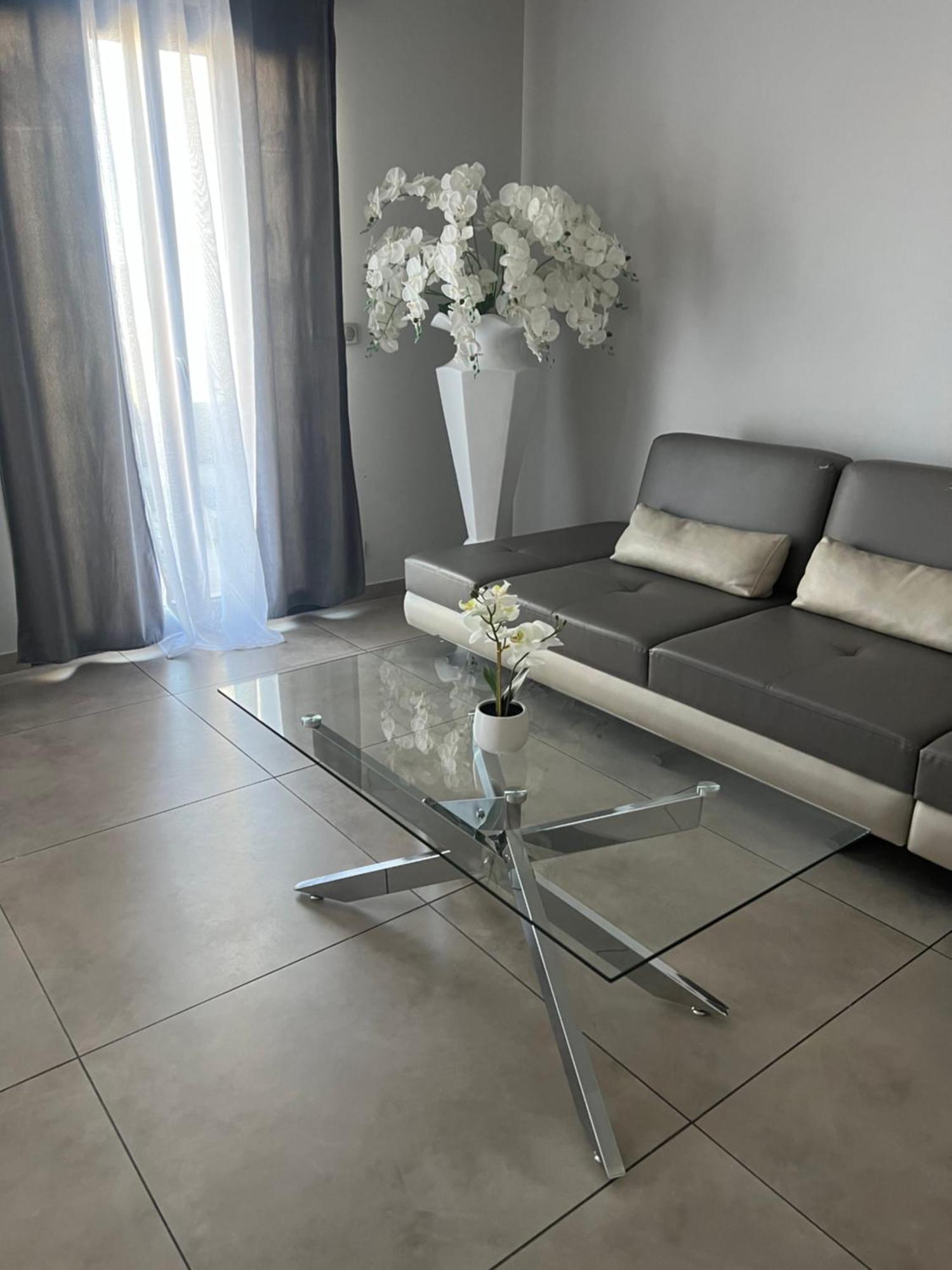 Maison Avec Picine Perpignan Ngoại thất bức ảnh